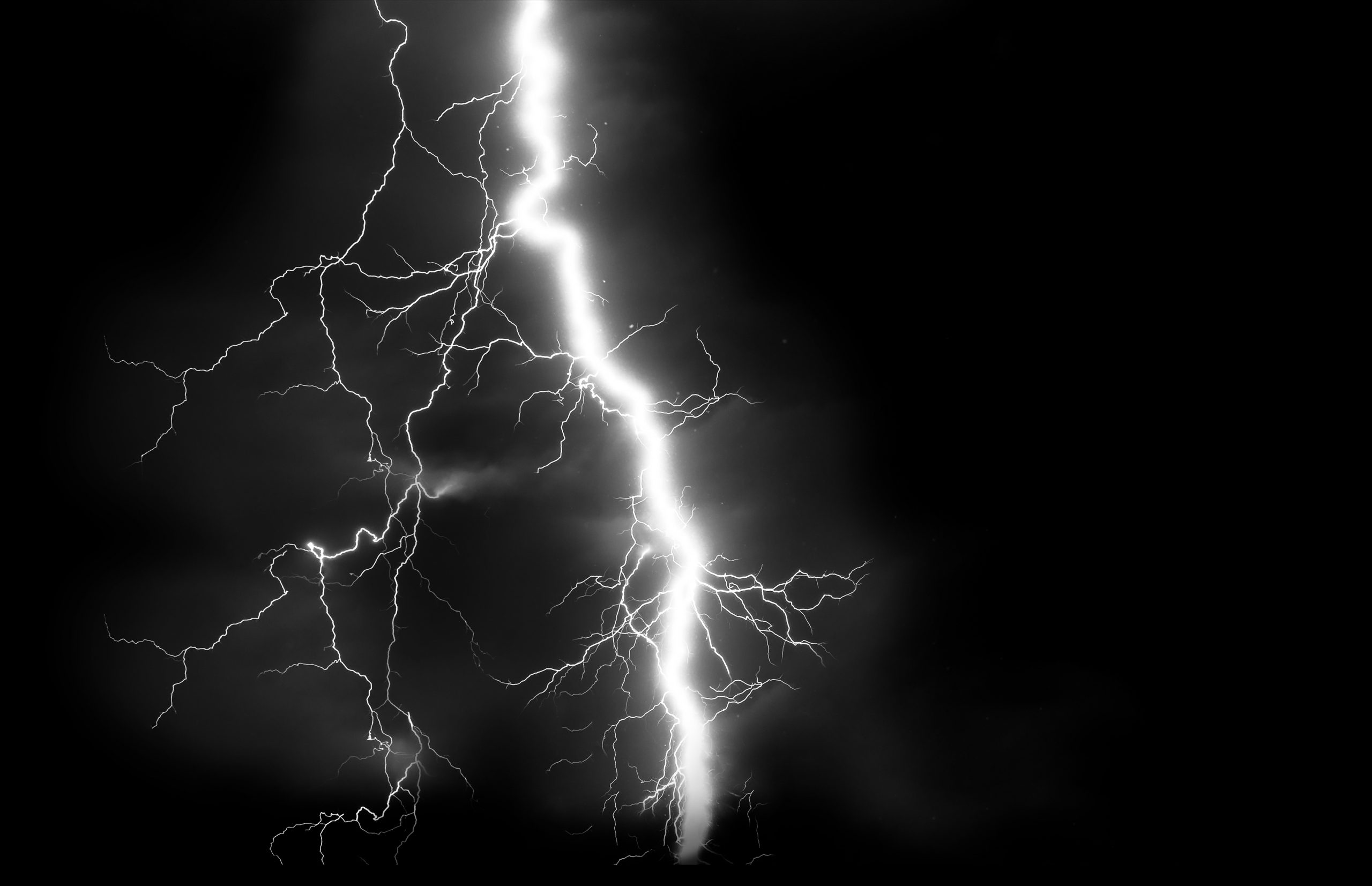 1560151972 lightning overlay 8 by PhotoshopSupply scaled